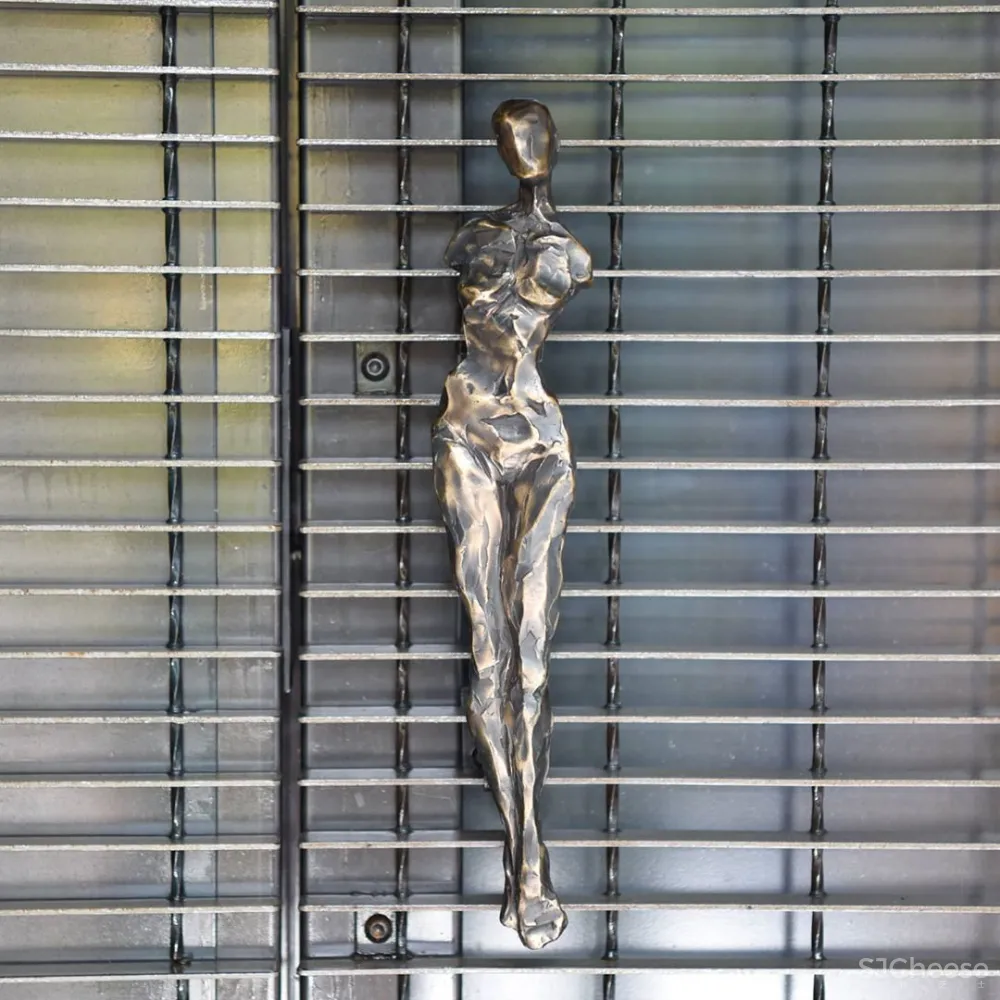 550㎡艺术别墅,在外墙的定制玻璃上画画,室内简直是一个小型美术馆!