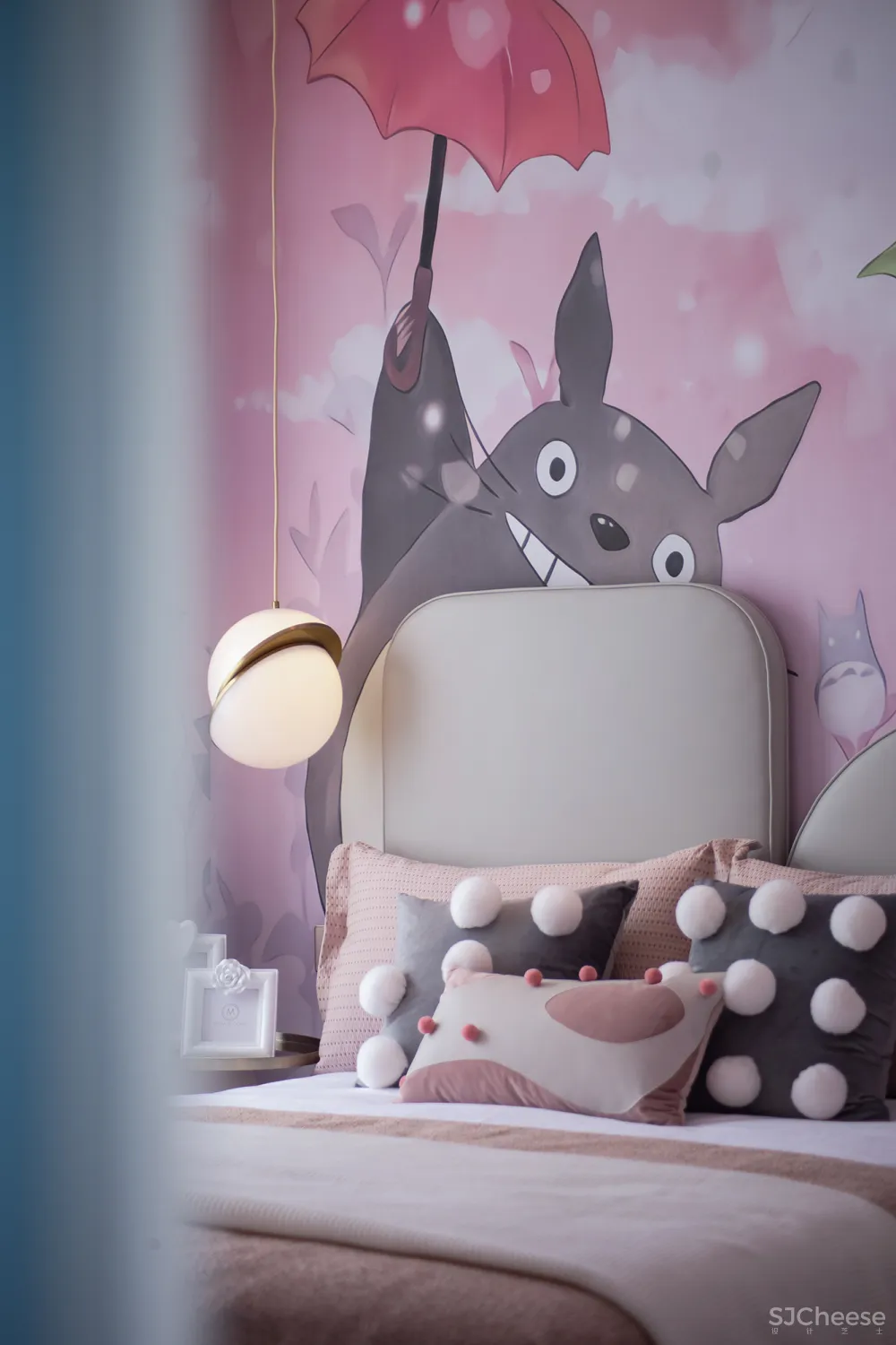 让我们静心聆听丝巾诉说的动人故事 ,Hermès l 红星地产×香港方黄新作