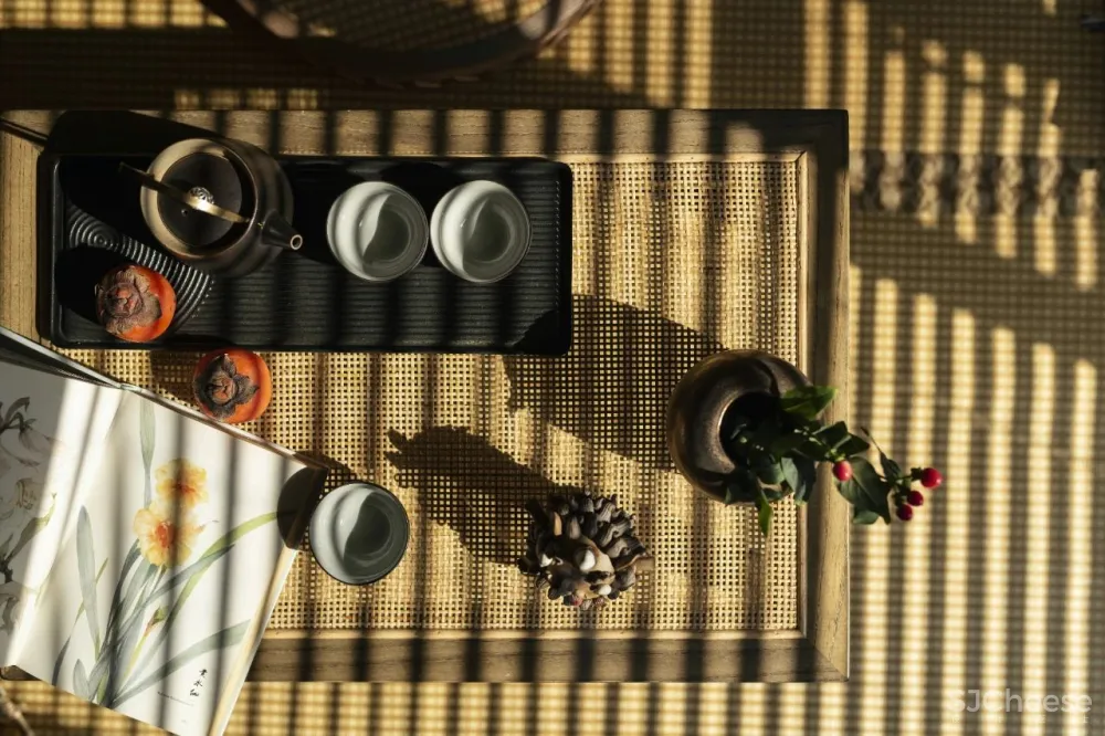 色彩变幻，邂逅张艺谋的光影艺术 予以设计