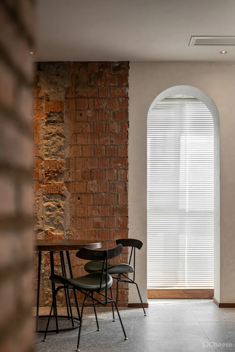 野逸极简，打造 “度假式” 办公空间 易禾上品