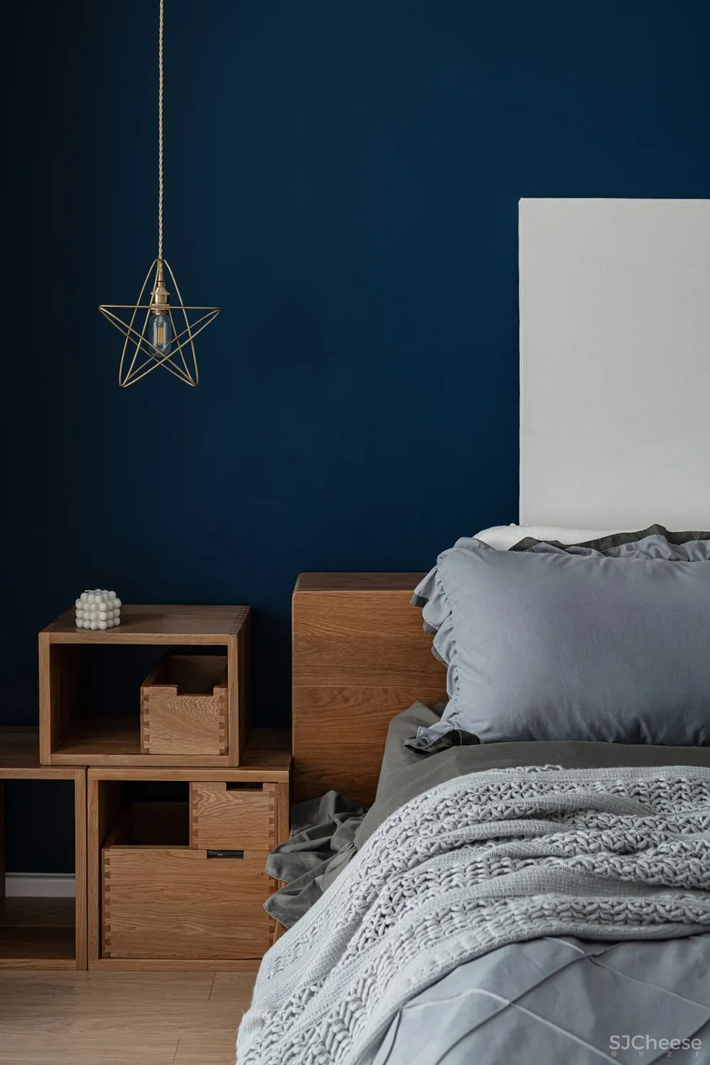 木、白、灰，素雅宁静的慢生活家居 予以设计