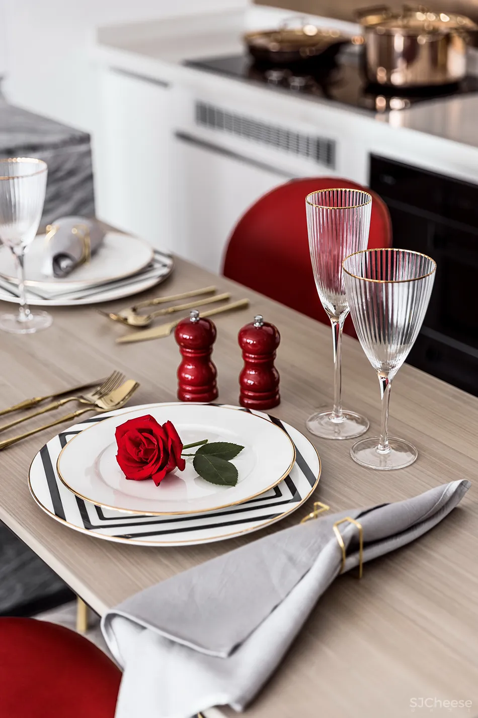 设计：这样的色彩搭配，个性极了！