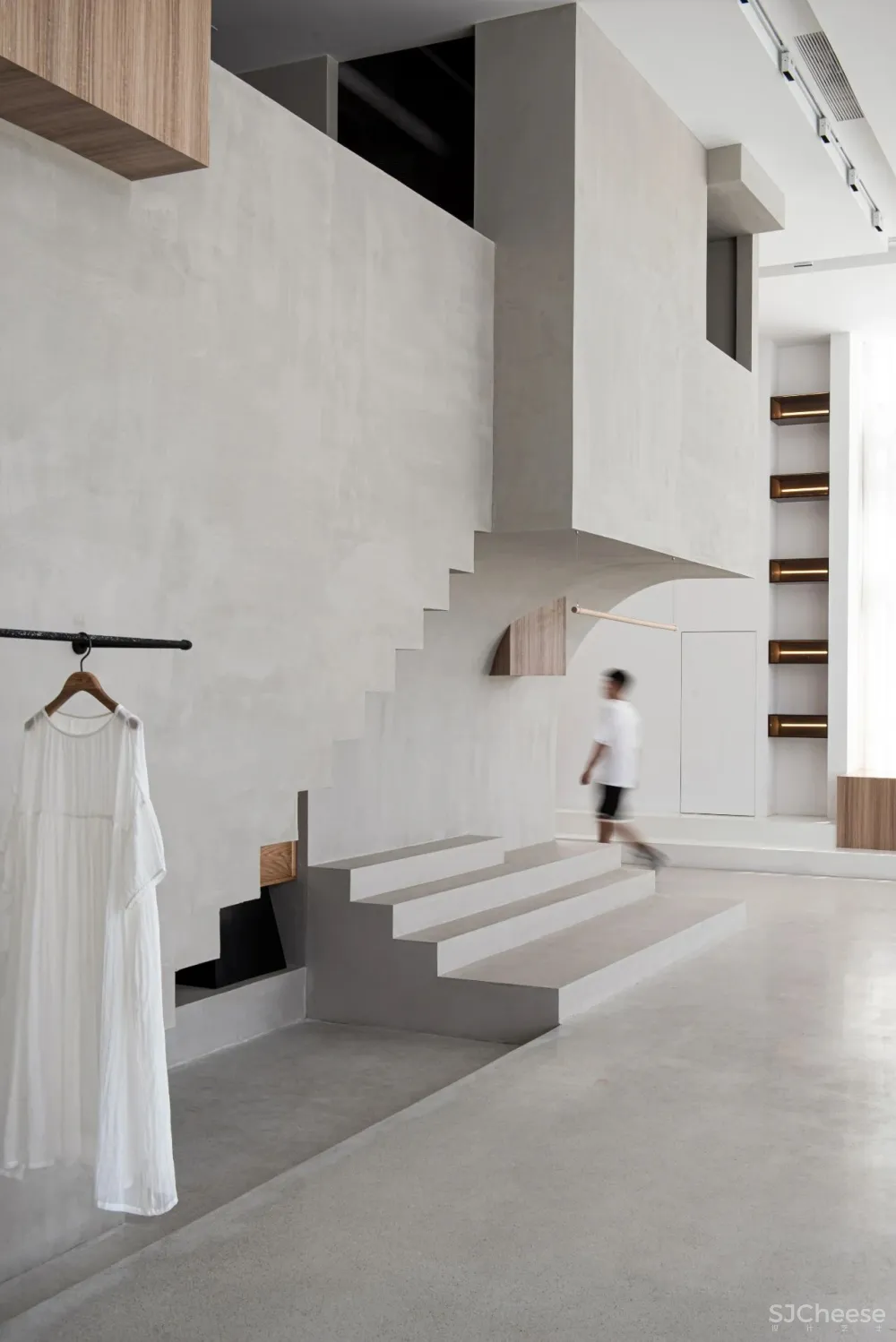 素色成衣,苎麻成筑 沈墨新作