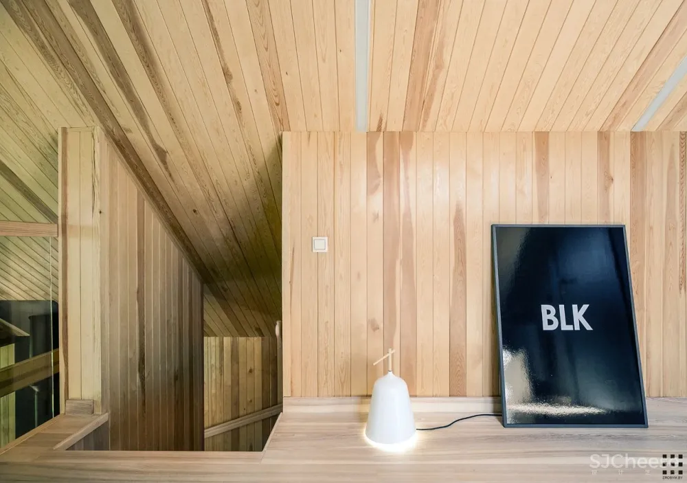 INTERIOR DESIGN SMUGA