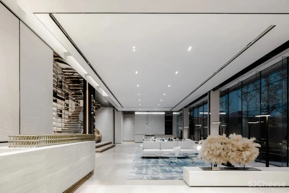 JLa设计 × 保利云上销售中心:倒转一座城,悬挂云端