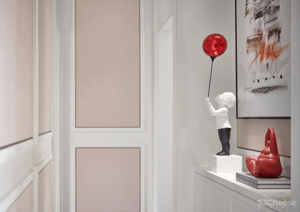 中性色作为空间主色调，搭配以暖温度的姜黄！