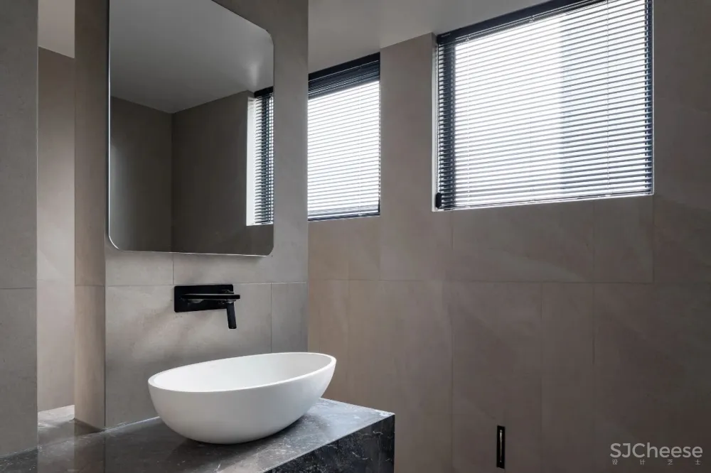 裸墙搭配天然石皮,打造绝美复式空间 云行设计