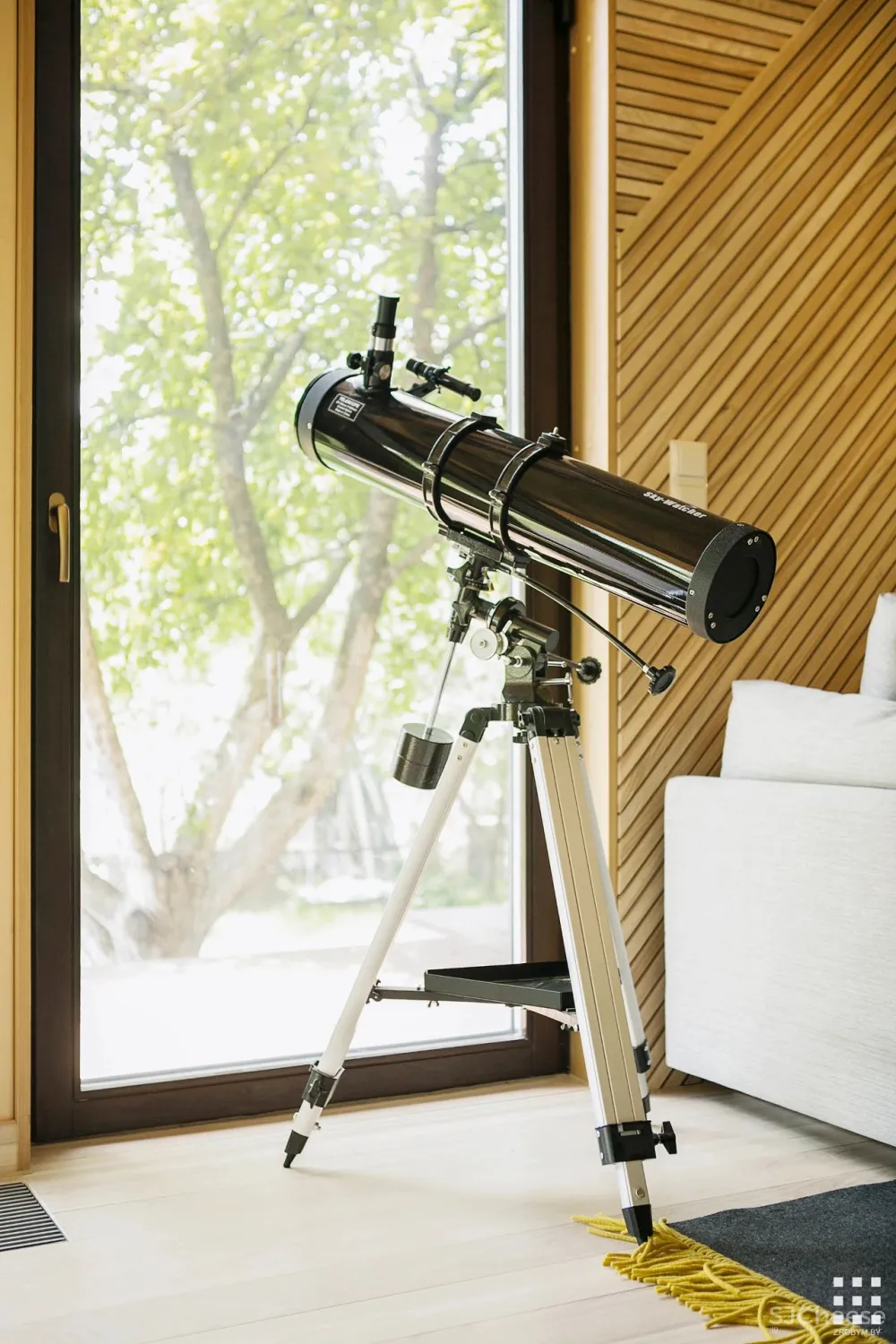 INTERIOR DESIGN SMUGA