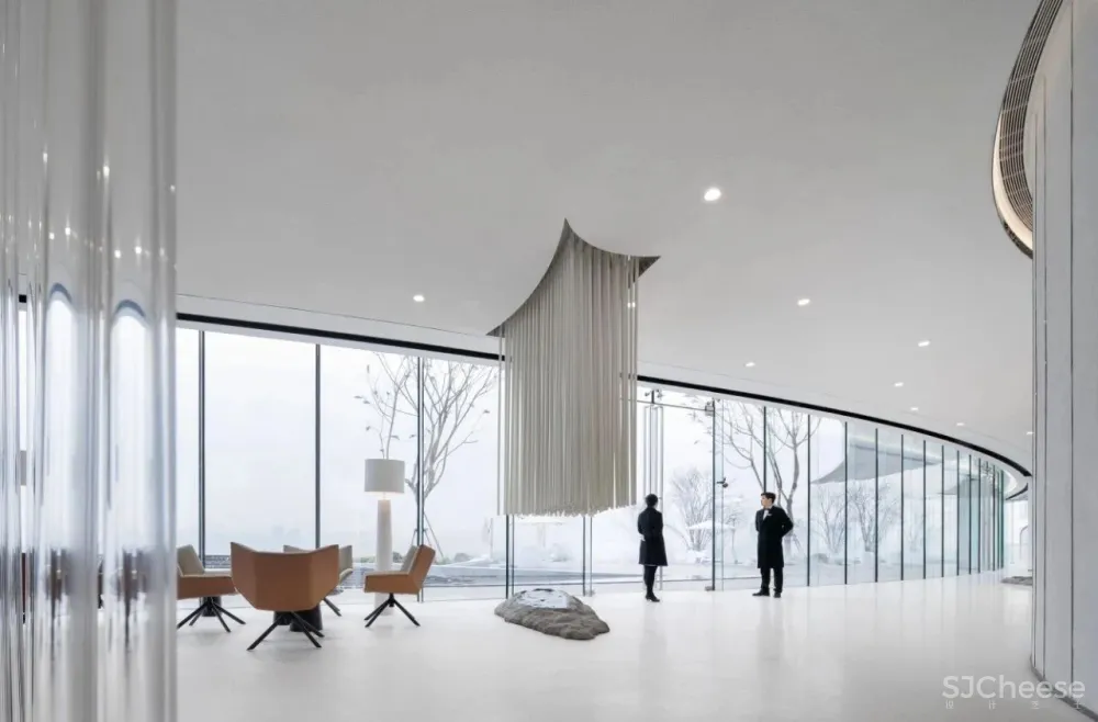 LWK PARTNERS丨2500㎡重庆江山雲出 • Legend未来人居艺术馆