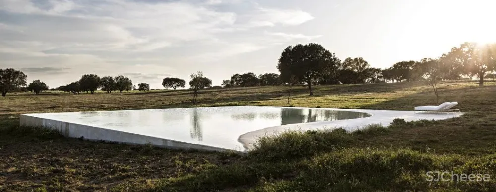 一座孤独的乡村民宿，400公顷田园丛林，这里的心灵治愈很高级！