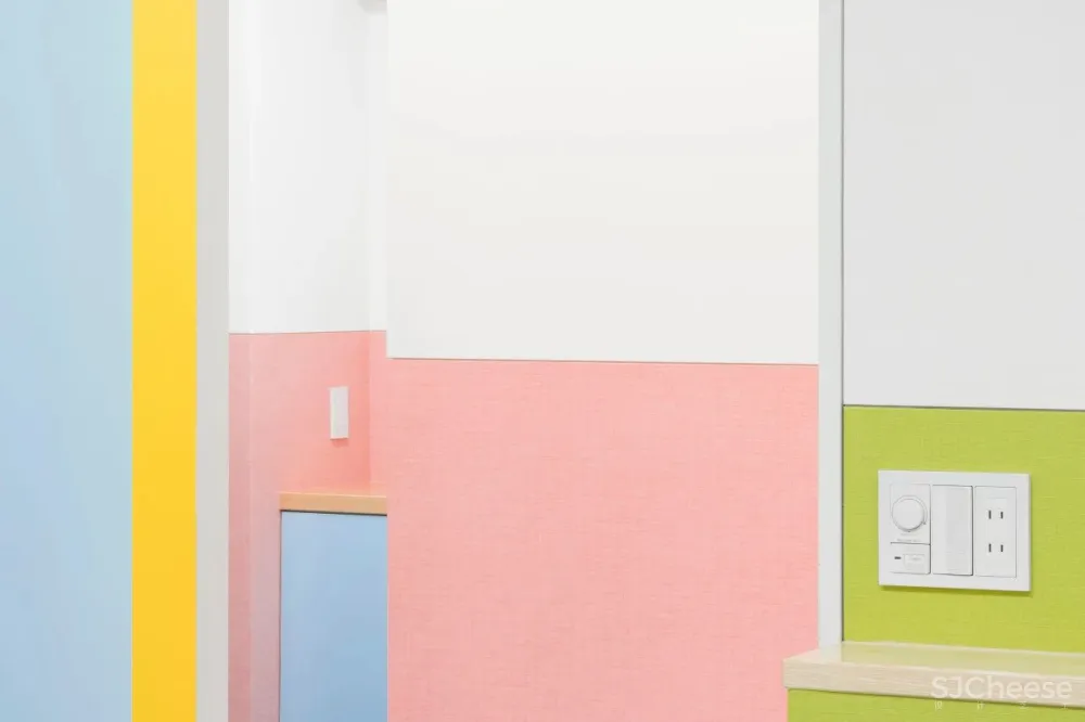 霓虹国的霓虹屋,怪异美学设计让我的眼睛直想哭!