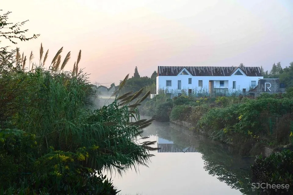 旧房糅合新貌,诠释民宿生活的意境