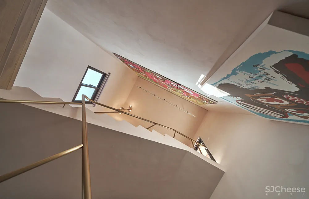 144㎡粉色小别墅,一人三猫的浪漫满屋 KC design