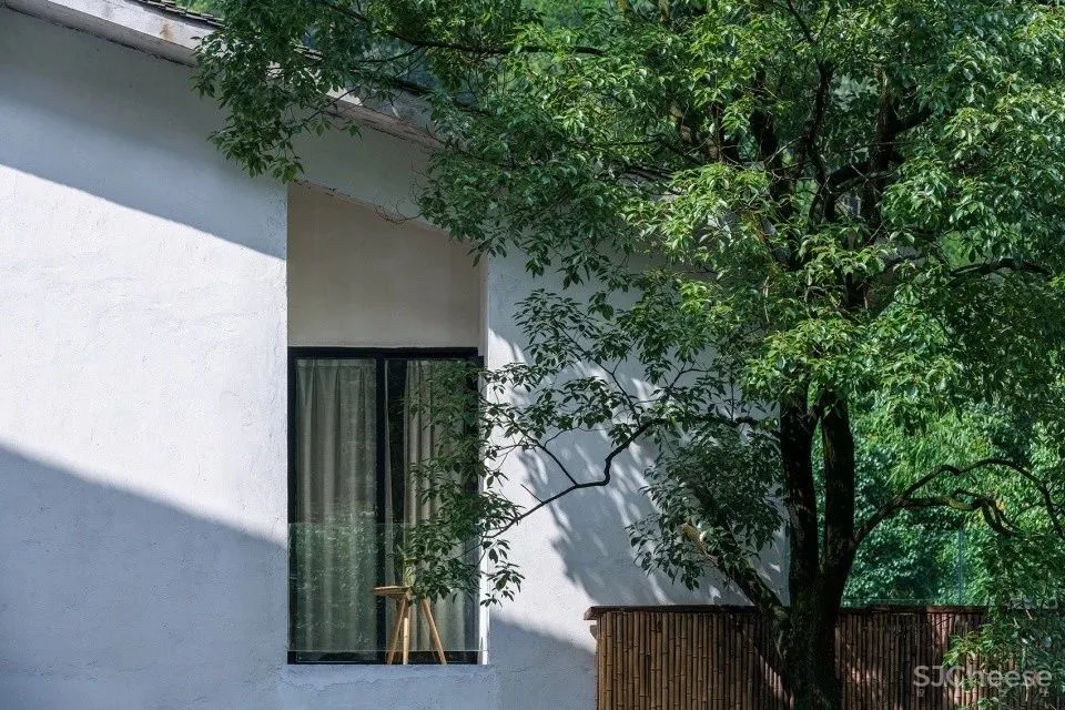 旧房糅合新貌,诠释民宿生活的意境