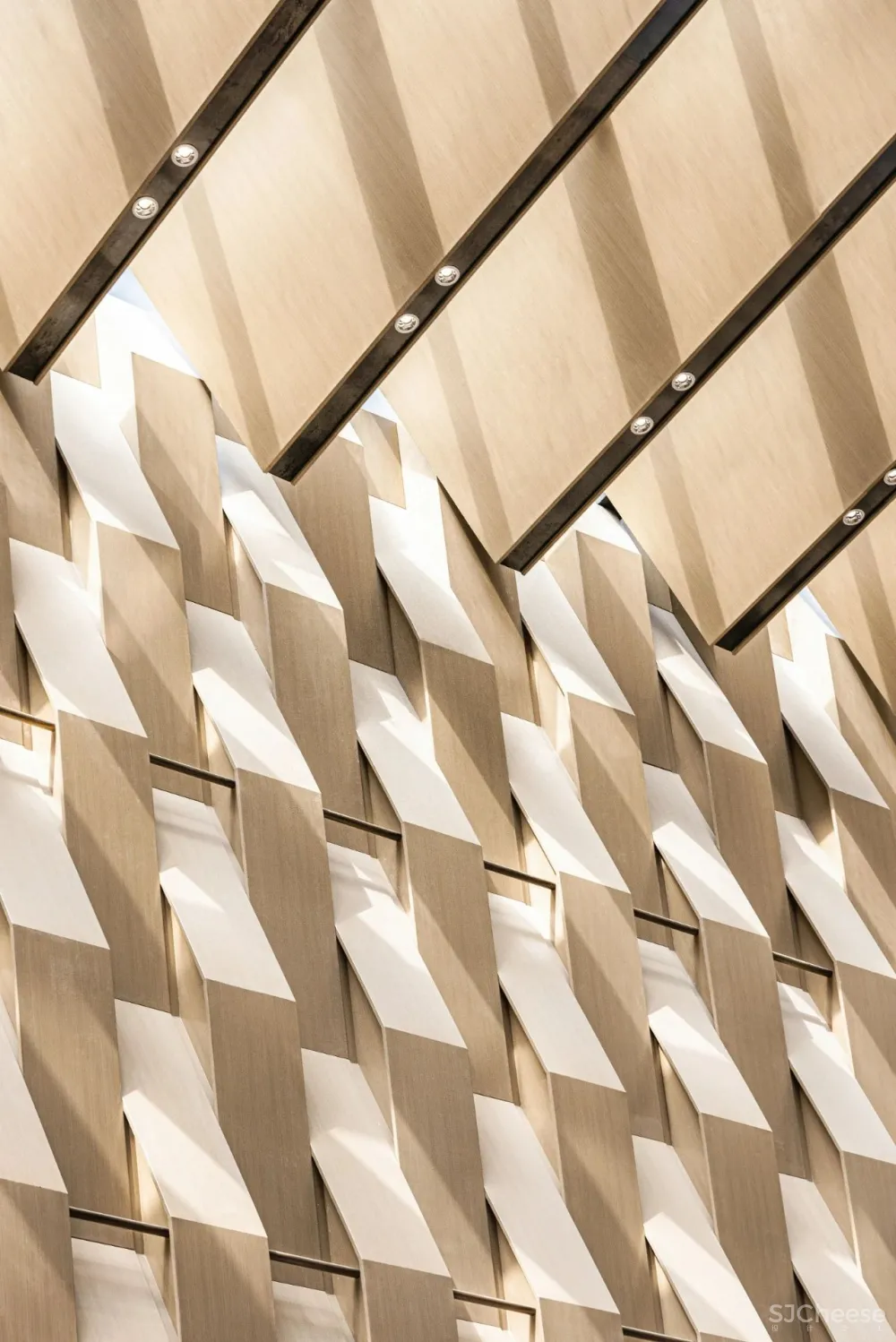 CLV赛拉维X万科:幻妙光境