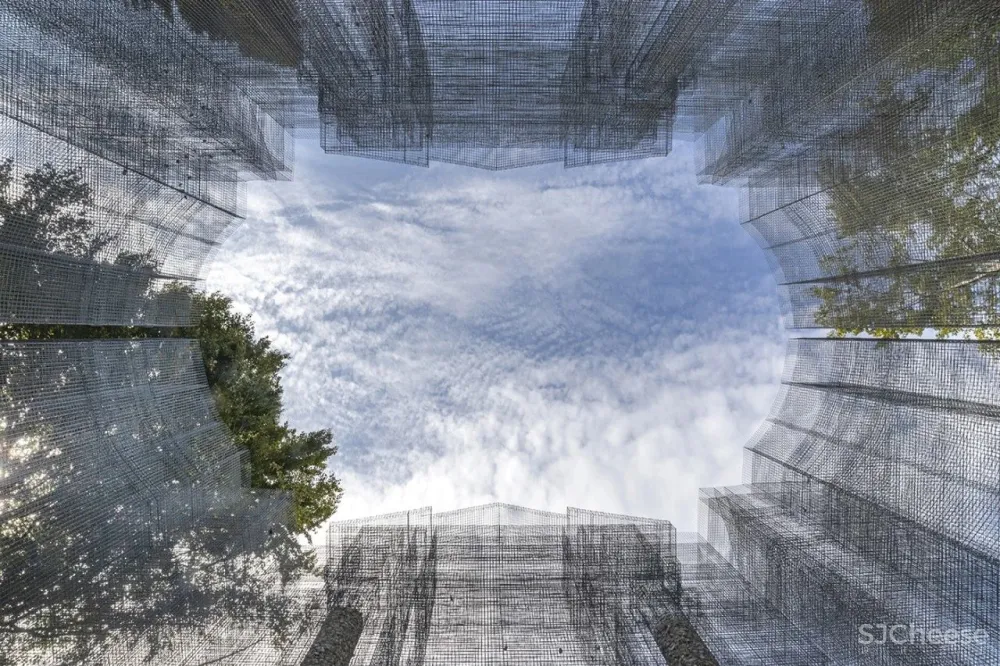 Edoardo Tresoldi丨 打造令人屏息的铁丝建筑艺术