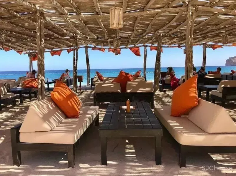 以色列沙漠中的Sex Senses第六感酒店,是否能激发你的灵感?