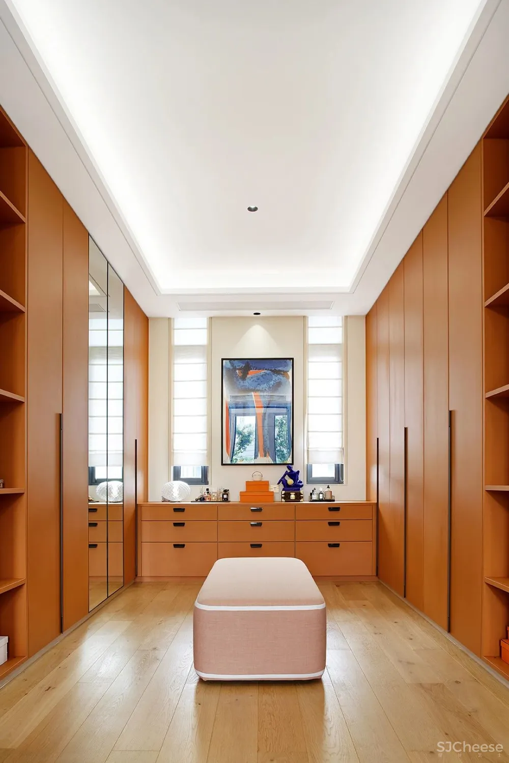 1800 m² 超级别墅，自带室内泳池、SPA等，宁静与奢华的都市桃源