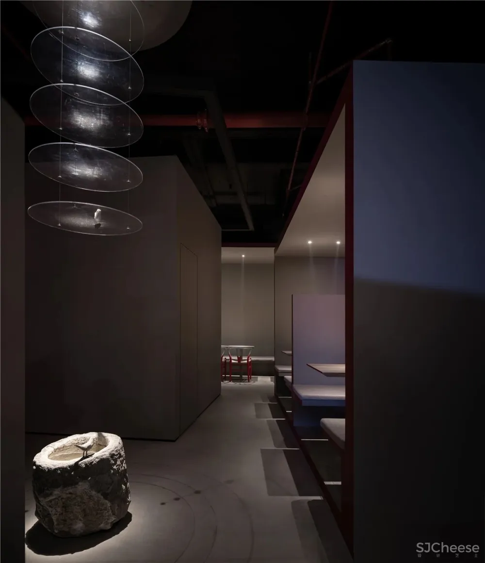 最文艺静谧的烧烤店 隐藏在灯红酒绿中 PDD深点设计