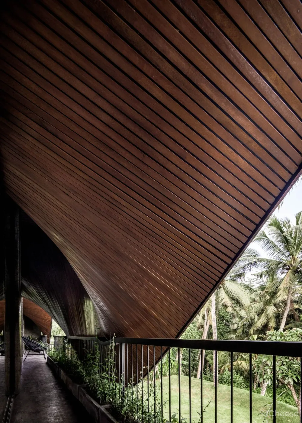 Alexis Dornier 新作 “起伏”私宅,坐拥巴厘岛浪漫景色