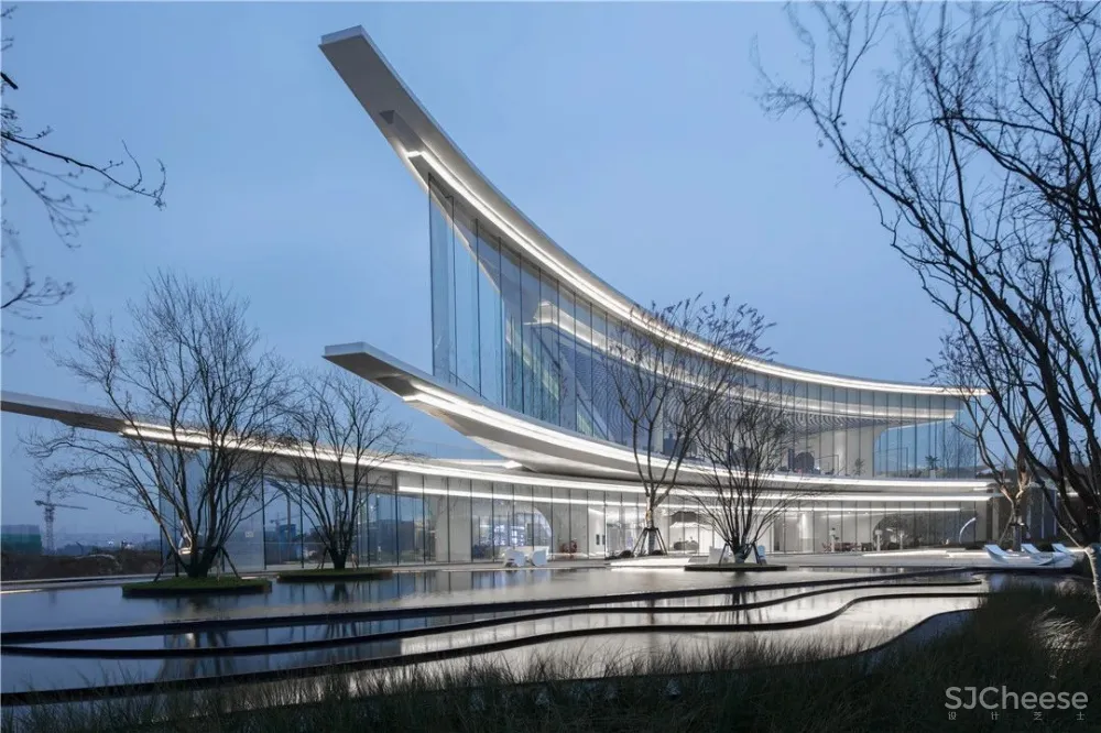 LWK PARTNERS 重庆江山雲出·Legend未来人居艺术馆