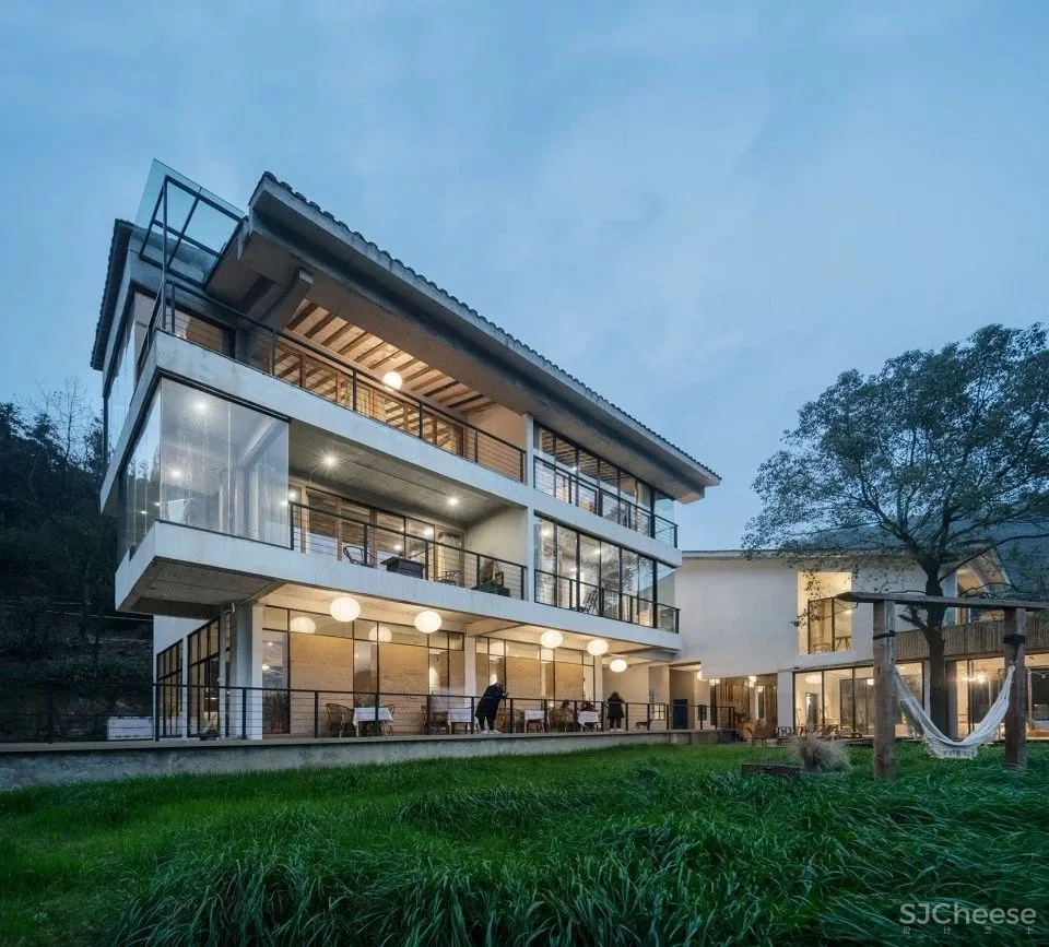 旧房糅合新貌,诠释民宿生活的意境