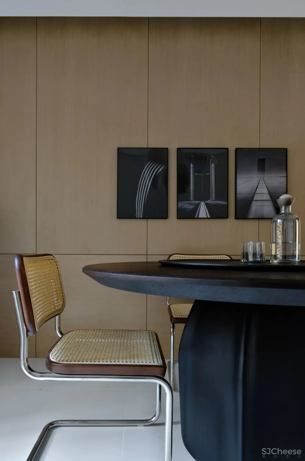 168㎡黑白木质空间,纯净与心安才是家的模样!