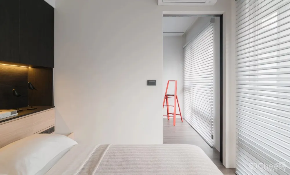 工业风灰调公寓，自由弹性空间