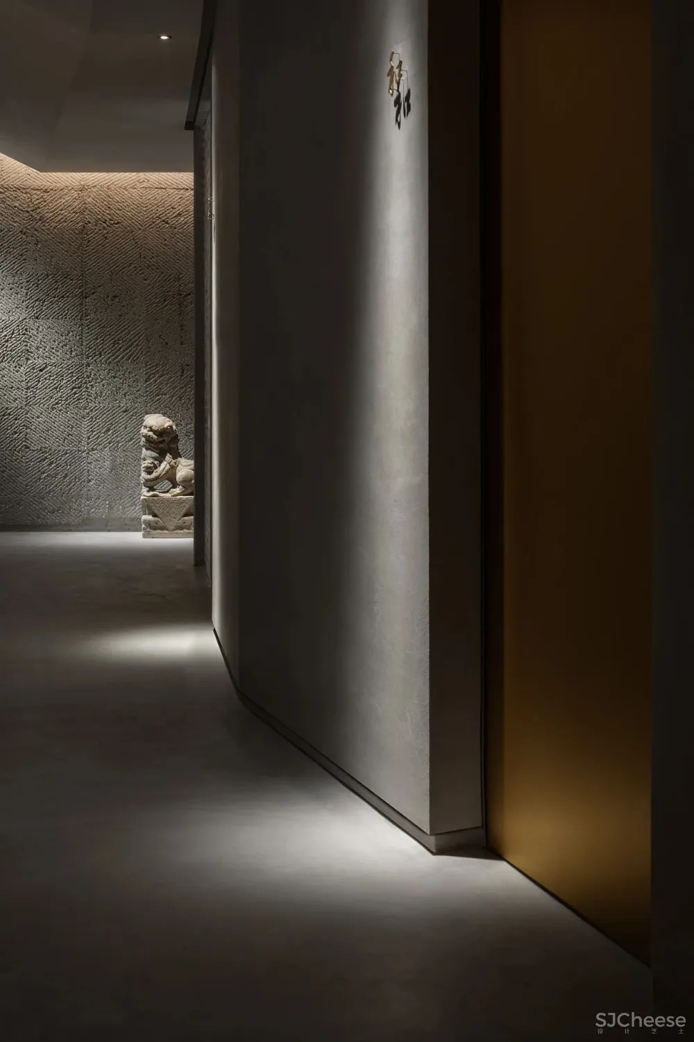 时尚前卫设计,缔造无限可能的灰度空间!