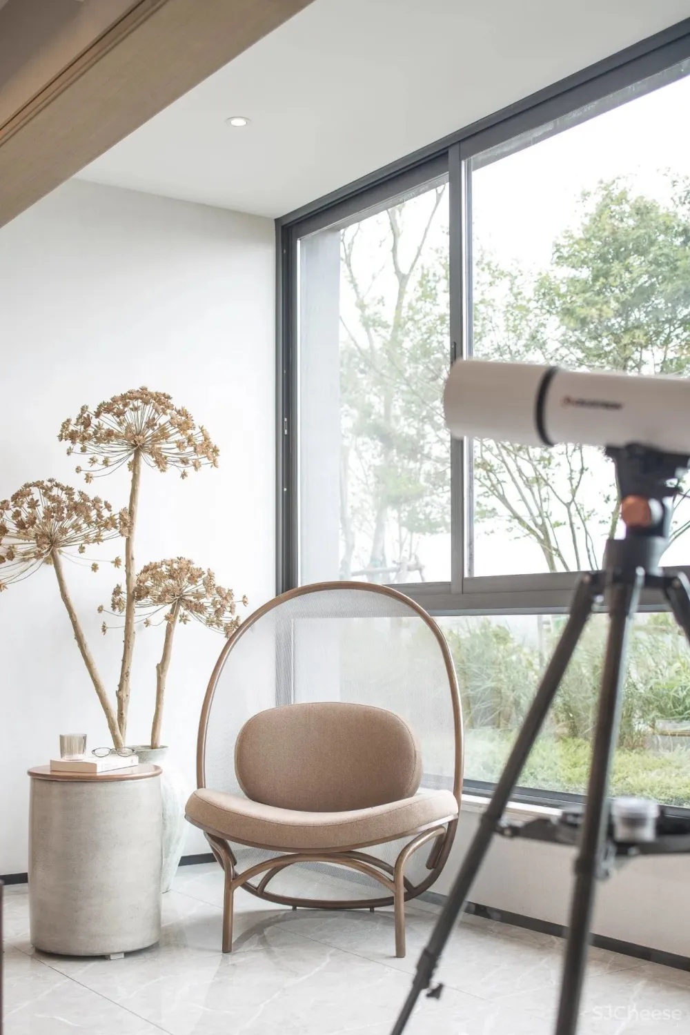 77㎡的小房子，也能住出豪宅体验？打通客餐厨书空间，真实现！