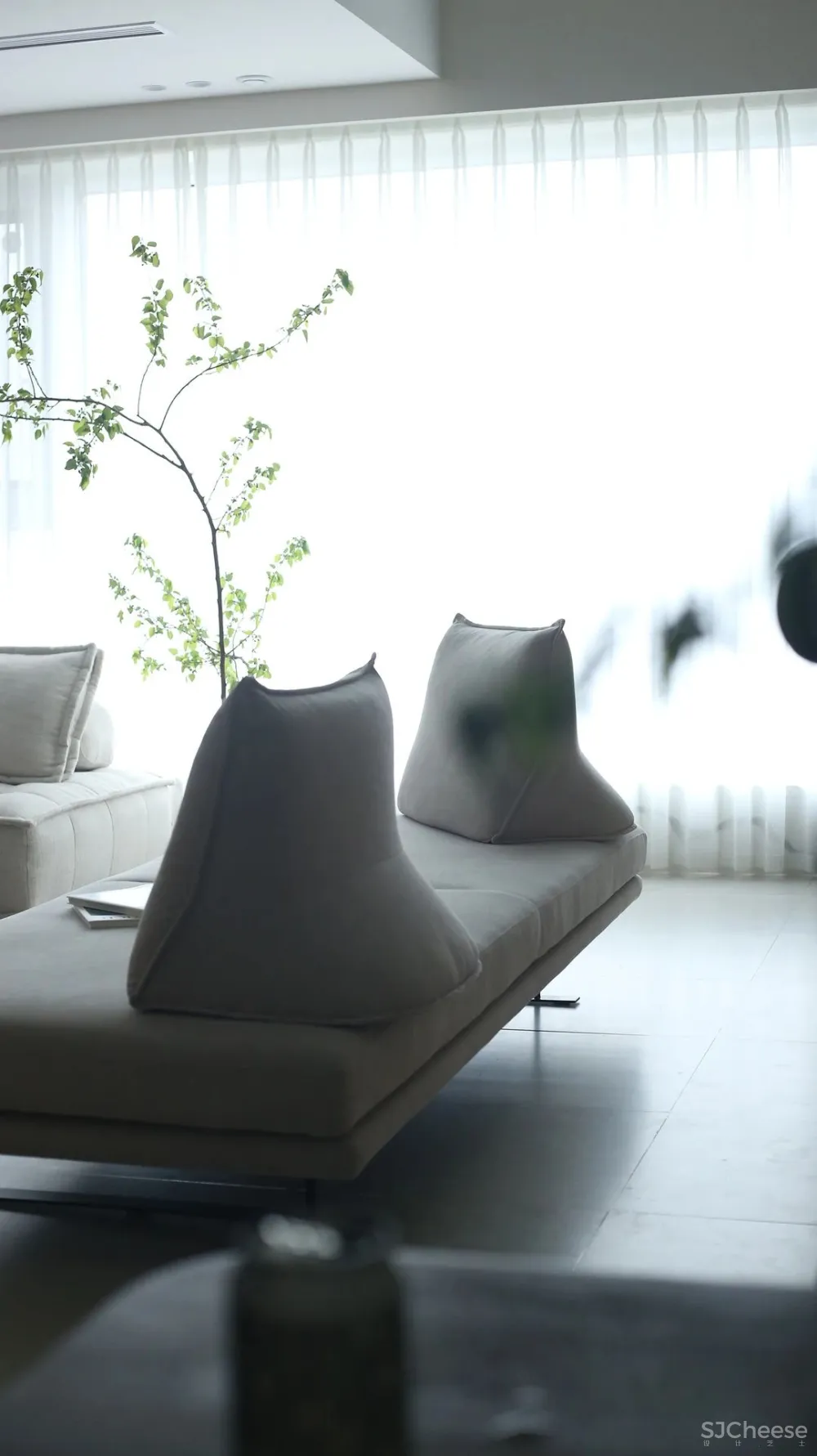 140㎡全透明的家,网红玻璃栈道 滑滑梯爽翻了!