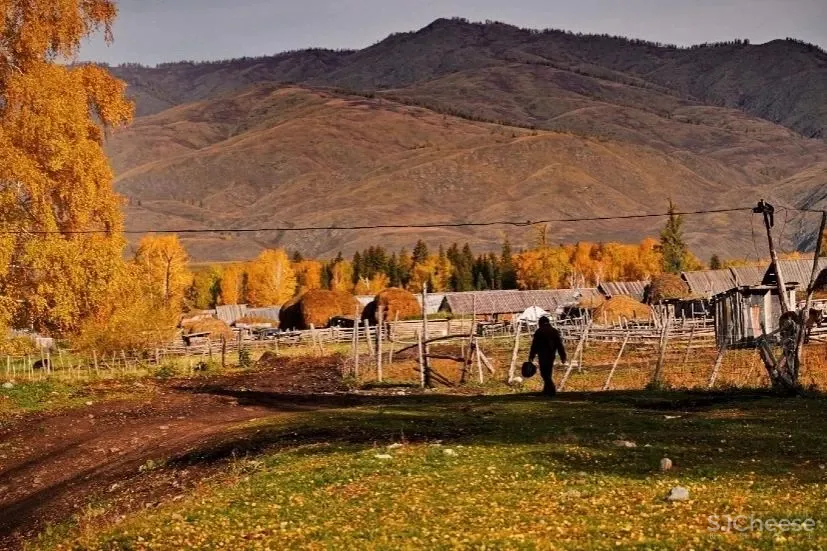 这个东方小瑞士终于官宣开放！9月迎来了颜值巅峰，带着惊艳全世界的最美秋景回归！