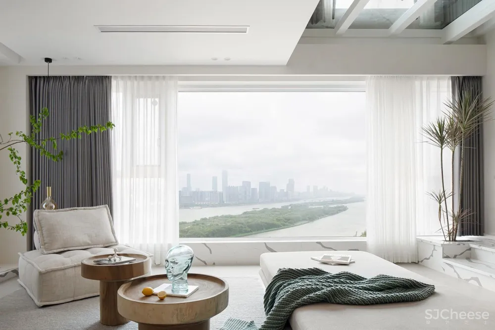 140㎡全透明的家,网红玻璃栈道 滑滑梯爽翻了!