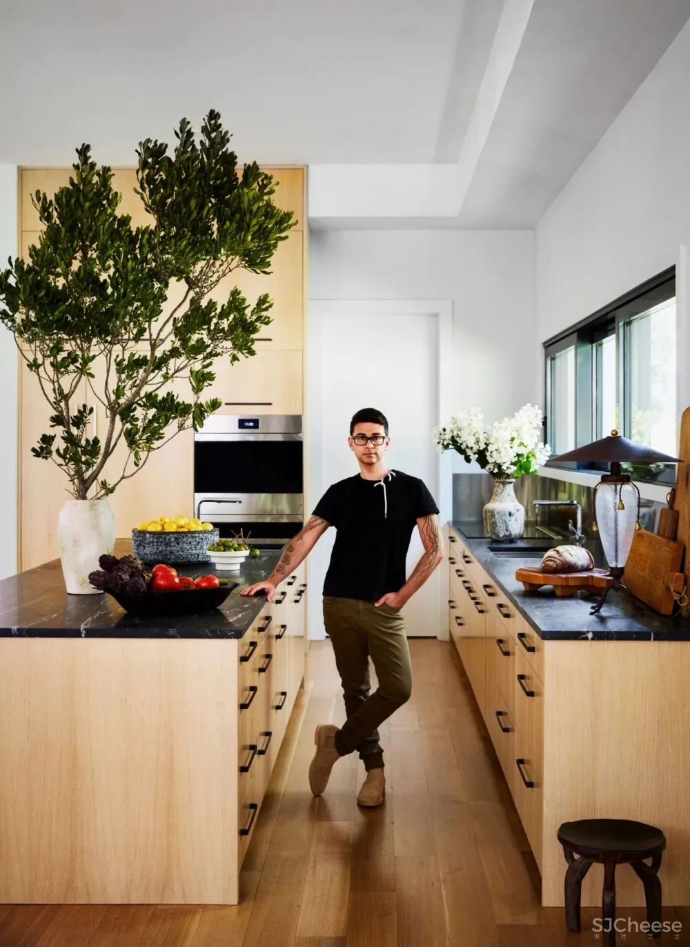 Christian Siriano現代主義避難所