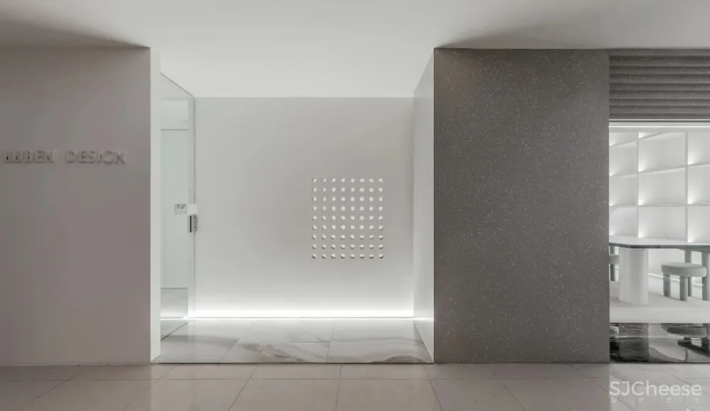 禄本设计:极简线形 纯粹白调,激发灵魂深处的热爱