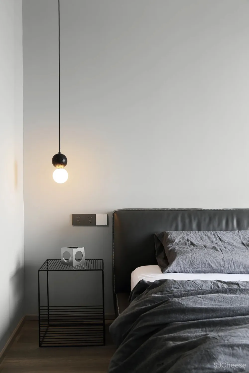 界面穿插、体块交叠,层次丰富的多维空间 云行设计