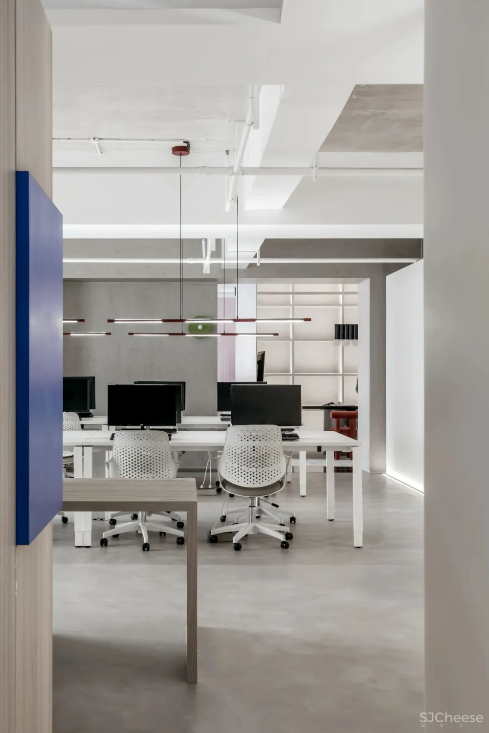 禄本设计:极简线形 纯粹白调,激发灵魂深处的热爱