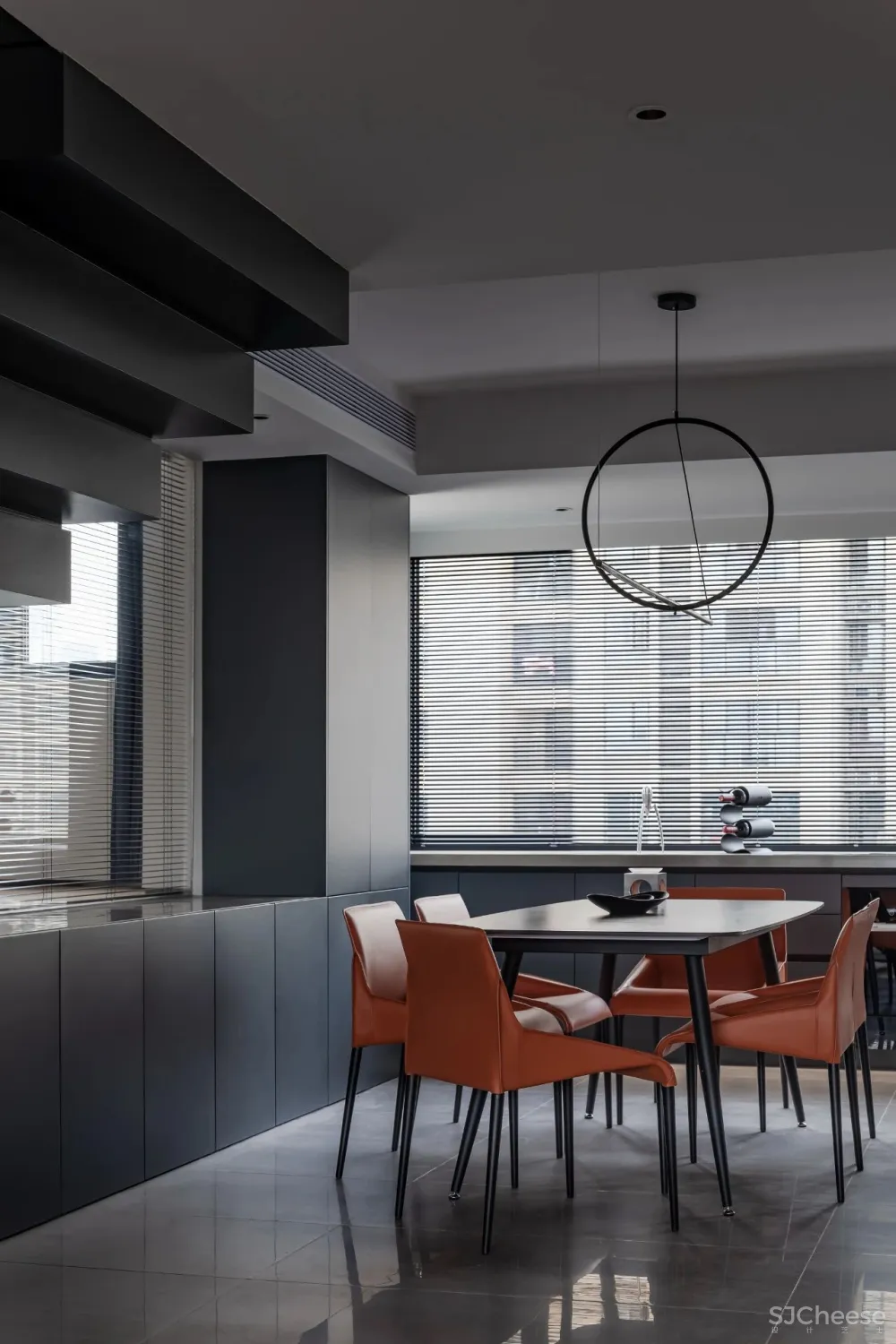 裸墙搭配天然石皮,打造绝美复式空间 云行设计