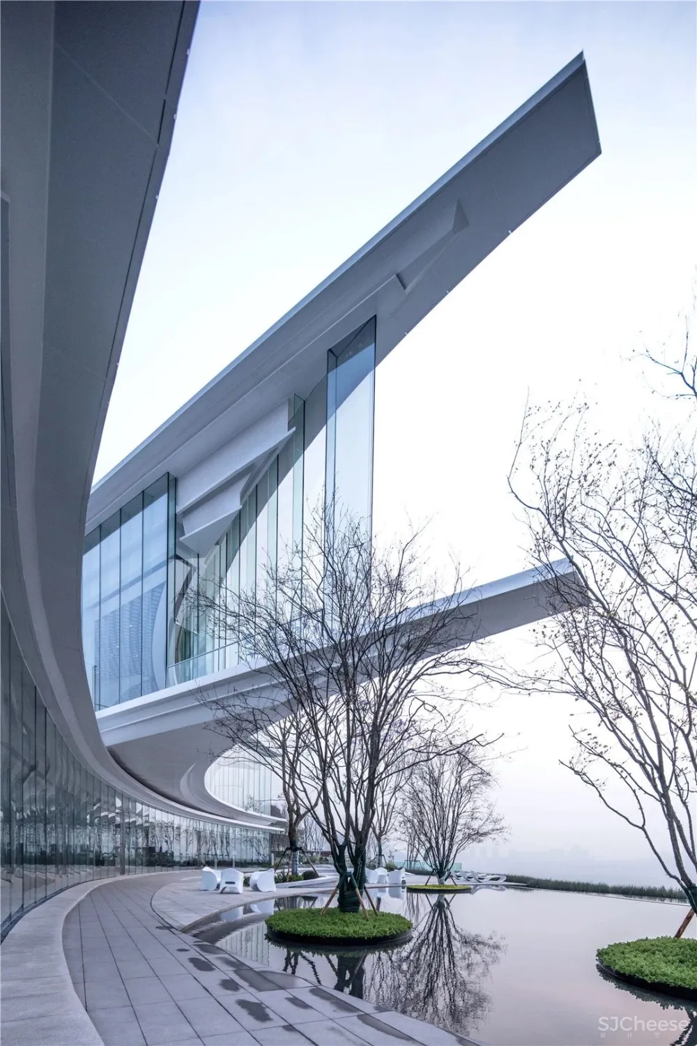 LWK PARTNERS 重庆江山雲出·Legend未来人居艺术馆