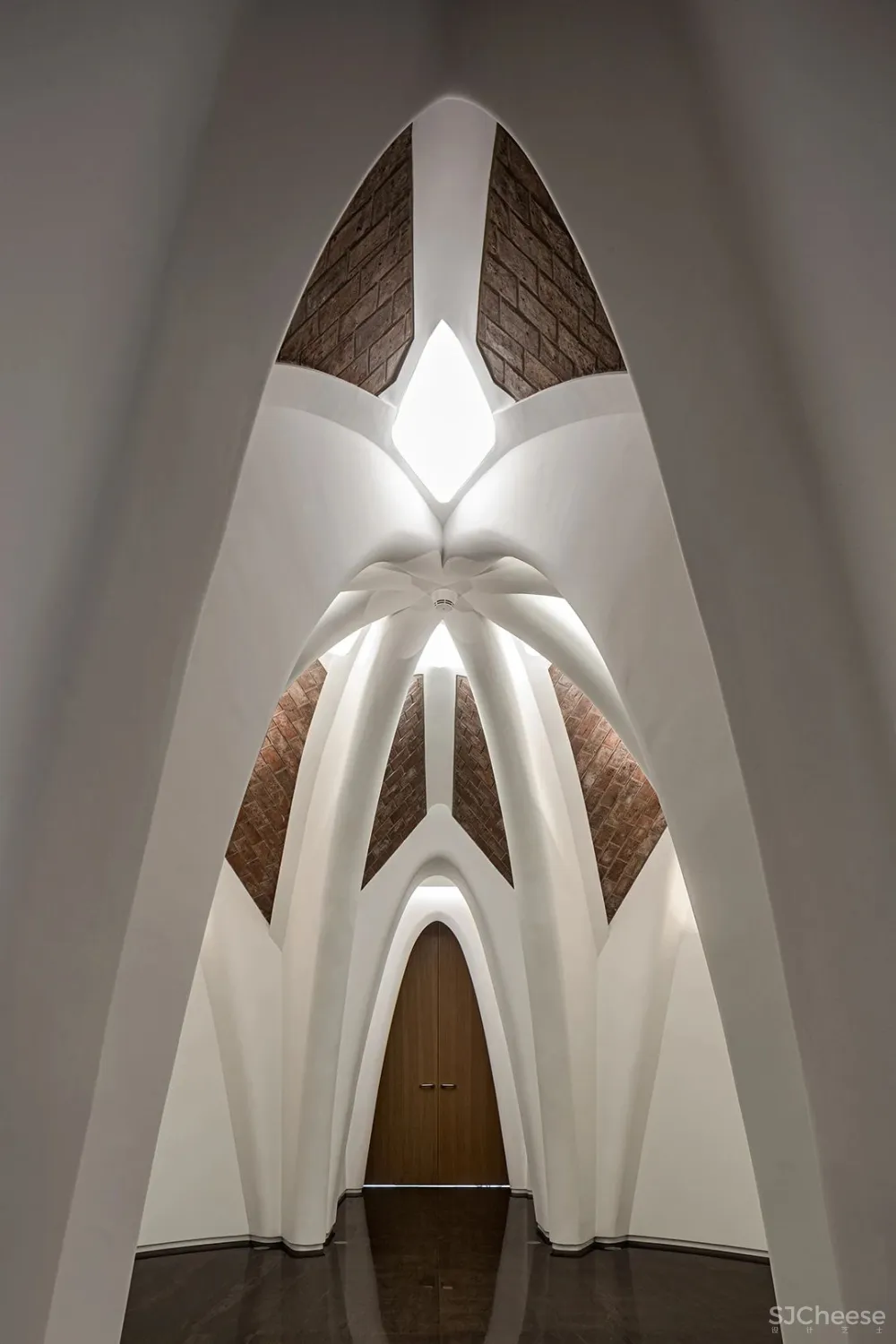 Marisfrolg 总部,时尚与艺术的完美融合,惊艳深圳