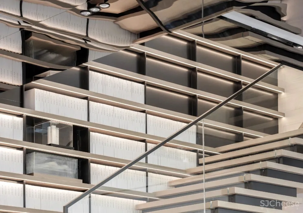 JLa设计 × 保利云上销售中心:倒转一座城,悬挂云端