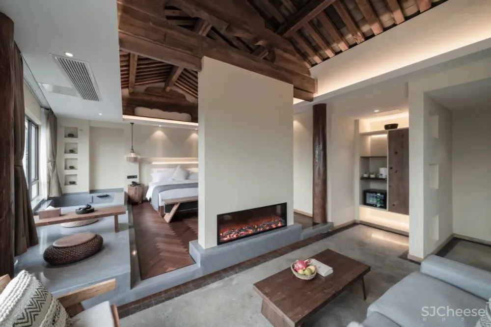 告别人从众！这个被低估的“西南小瑞士”，被稻田火山与古老温泉所拥抱，600年边陲小城的魅力，人见人爱！