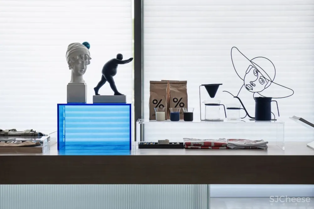 旭辉 x S.U.N丨光影交织的艺术集市