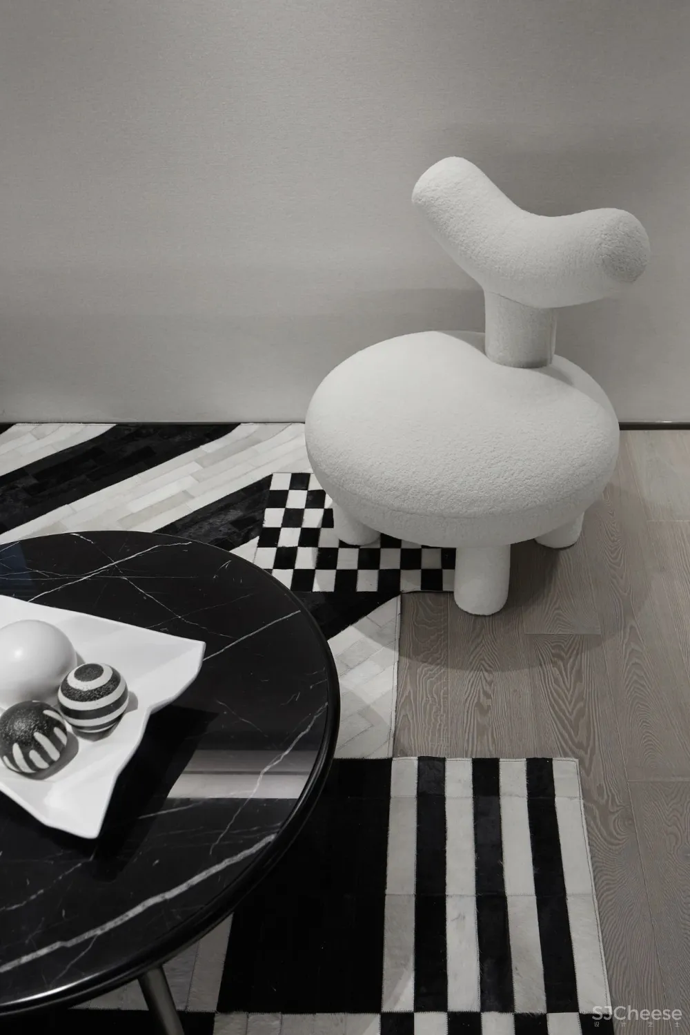 色彩与材质的艺术,现代摩登气息的一方天地 忱意设计