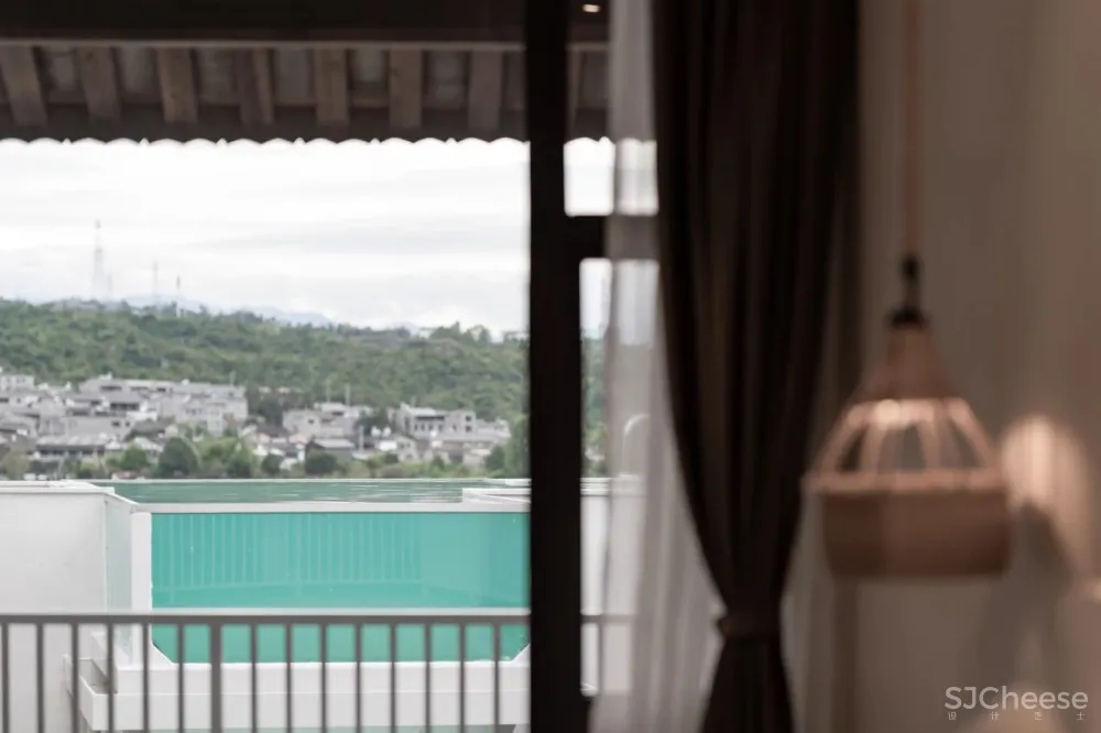 告别人从众！这个被低估的“西南小瑞士”，被稻田火山与古老温泉所拥抱，600年边陲小城的魅力，人见人爱！