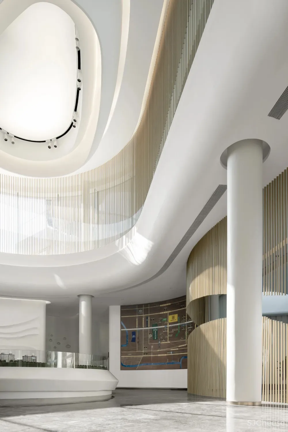 米修works 天空之城