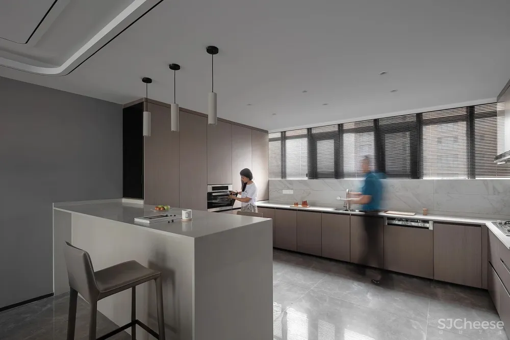 本白设计:栩栩合居