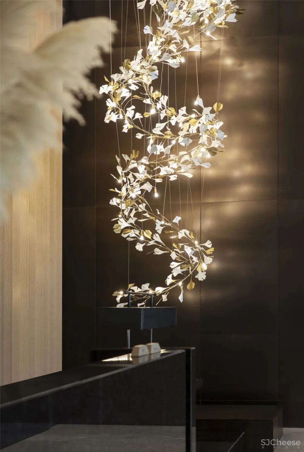 光影的几何丨唐忠汉新作