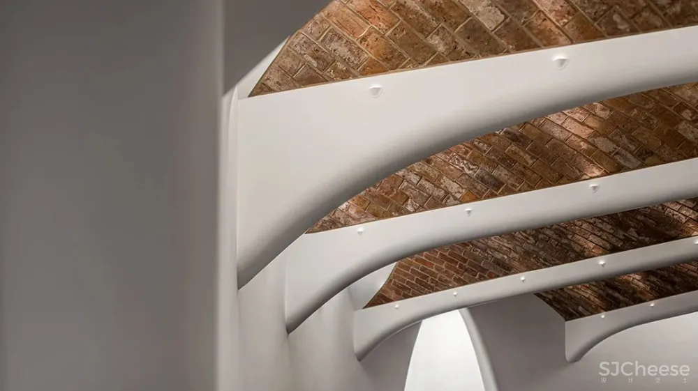 Marisfrolg 总部,时尚与艺术的完美融合,惊艳深圳