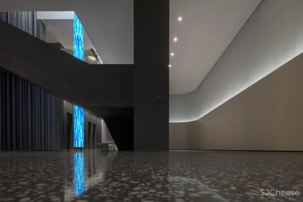 ADF后象设计 武汉「国采公寓T2」三套LOFT现代公寓